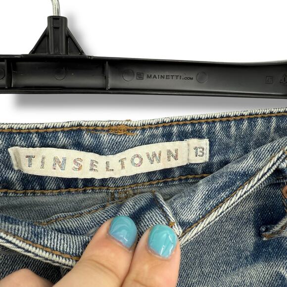 NEW Tinseltown Jeans Size 31 Juniors Size 13 Hi-Rise Straight Leg distressed - Picture 6 of 7